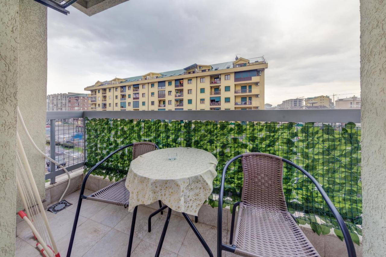 Apartment Makao Podgorica Exteriör bild